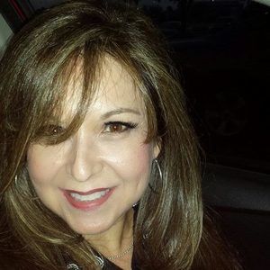 Meet your Posher, Nora